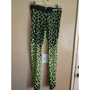 Nike Pro Leggings Womens Large Green Yoga Giraffe Design Cheetah Animal Unique